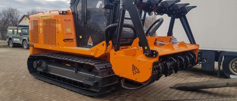 Tractor senilat FAE livrat la Timisoara