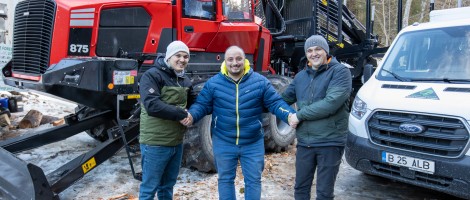 Forwarder Komatsu 875 livrat in Arges