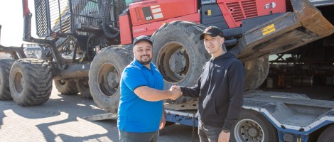 Gigantul Komatsu 895 livrat in Covasna