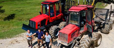 Forwarder Komatsu 855 în județul Harghita