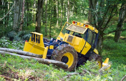 Tractor articulat forestier Hittner 120V